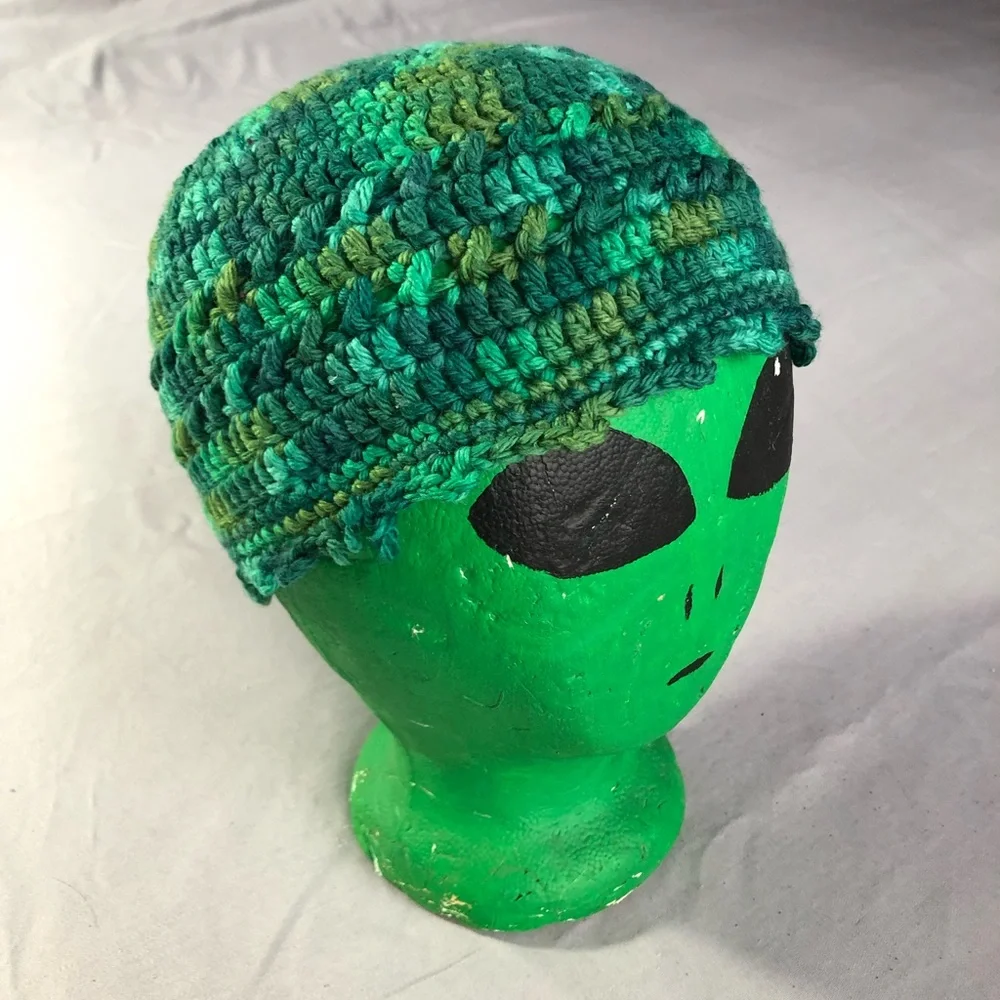 Hand Crocheted Beanie‎ Cap Hat Dark Green Size Large Handmade